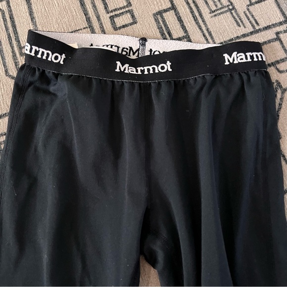 Marmot base layer ski pants black, perfect for winter wear - Picture 2 of 5